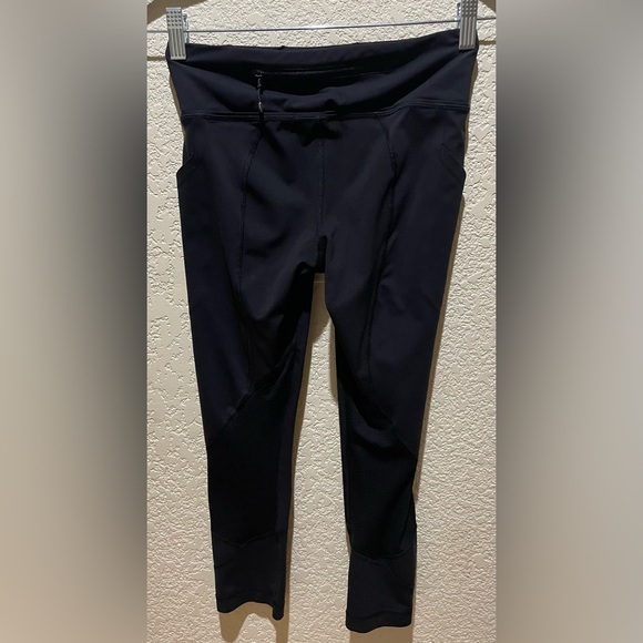 Lululemon Wunder Train Black Leggings Crop With Pockets mesh details Size 4 - Picture 3 of 12